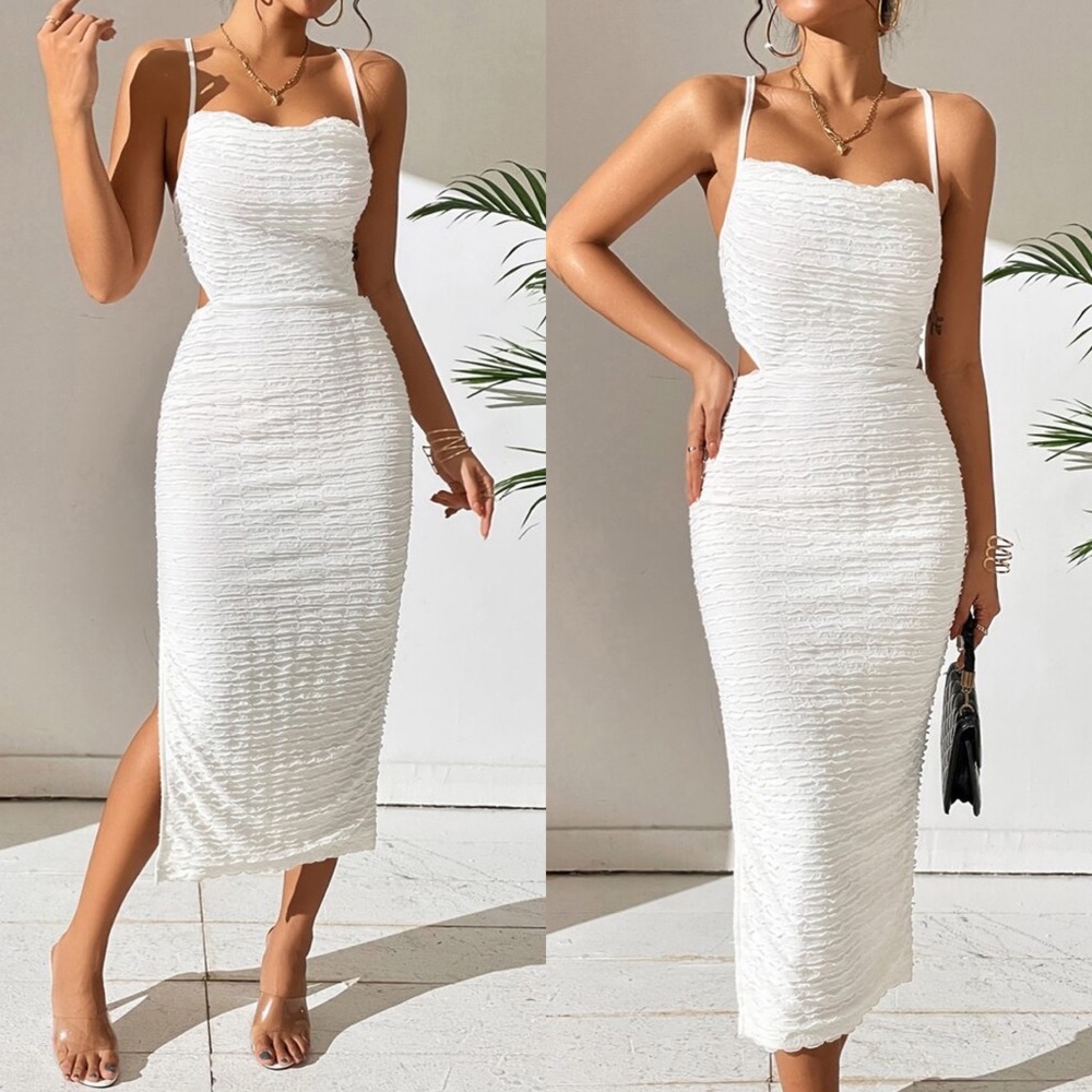🐚 WHITE FIT & FLARE OPEN BACK SLIT MIDI DRESS!